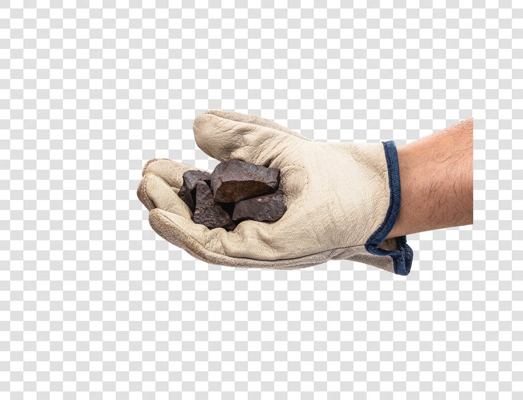 Imagem Mão de Trabalhador com Minério ou Rocha Luva Bege PNG com fundo transparente