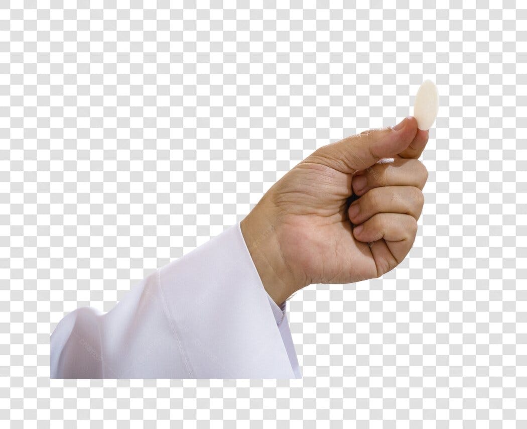 Imagem de Hóstia Comunhão Mão Sacerdote PNG com fundo transparente para celebrações