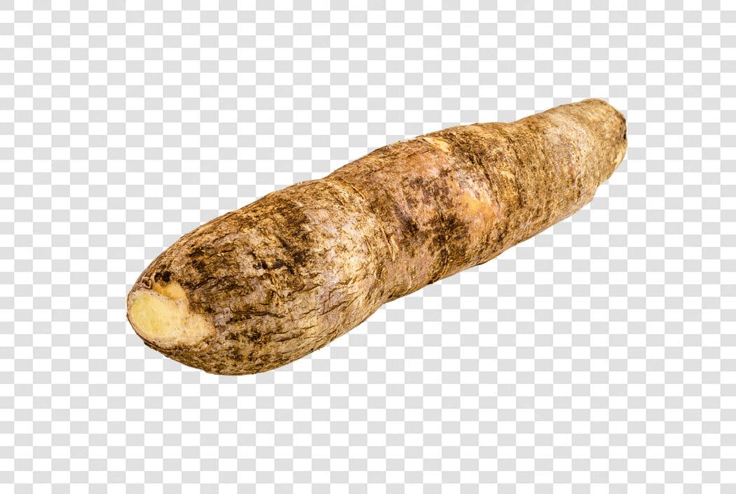 Alimento Mandioca fresca com casca marrom PNG com fundo transparente