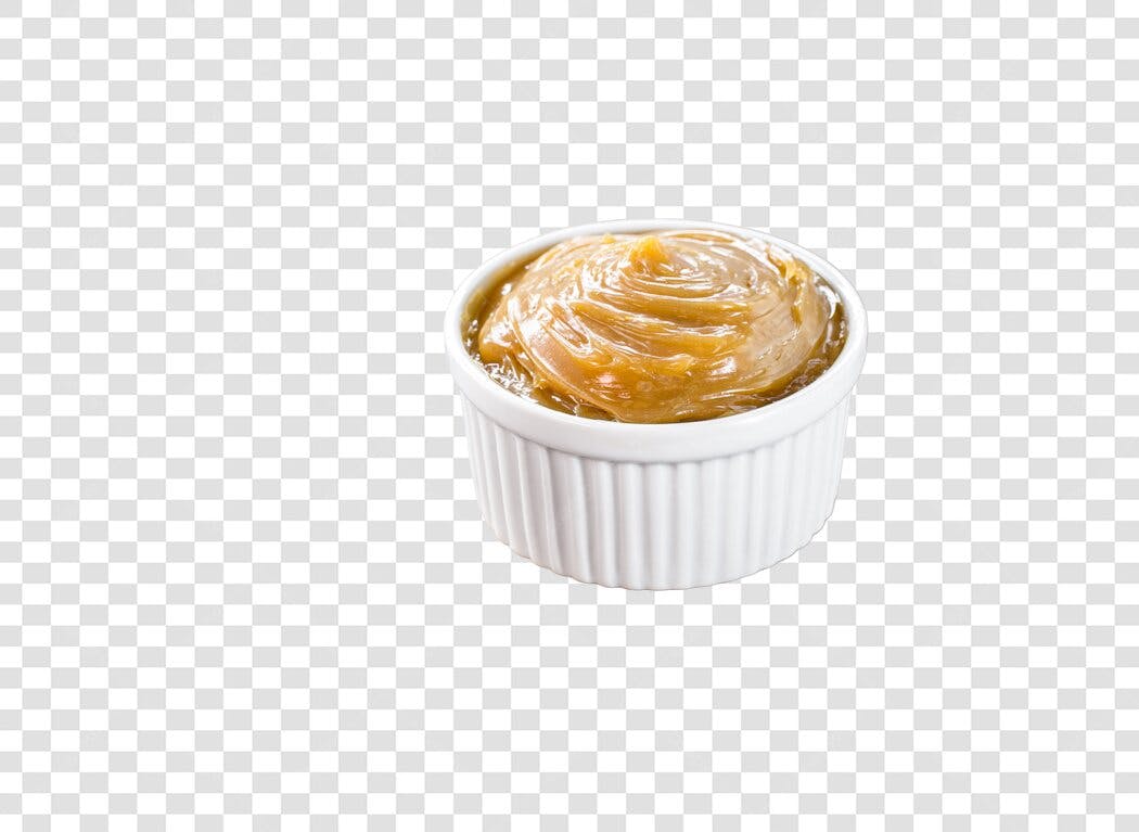 Gastronomia Doce de Leite Caramelo em Ramekin Branco PNG com fundo transparente