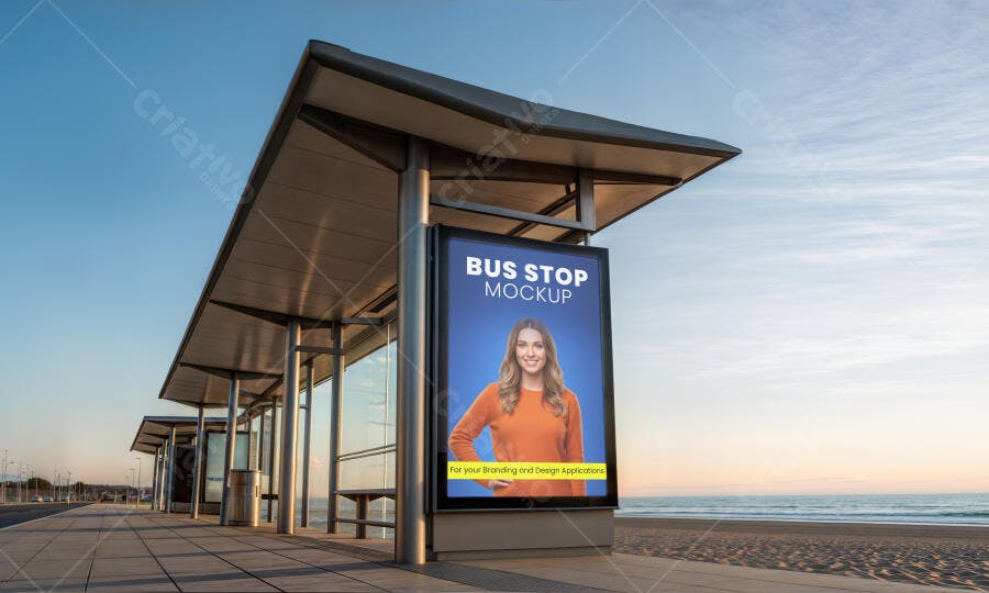 Mockup Realista de Painel Publicitário Vertical em Ponto de Ônibus Moderno na Praia
