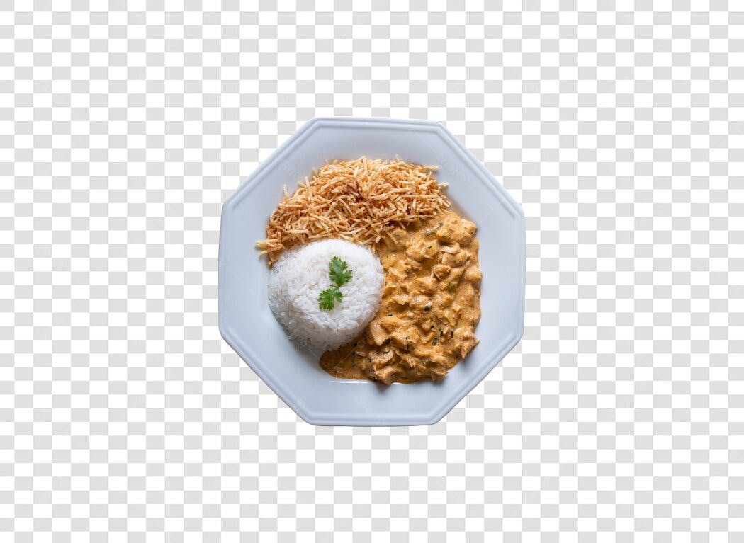 Imagem de Comida Strogonoff de Frango com Arroz e Batata Palha PNG com fundo transparente