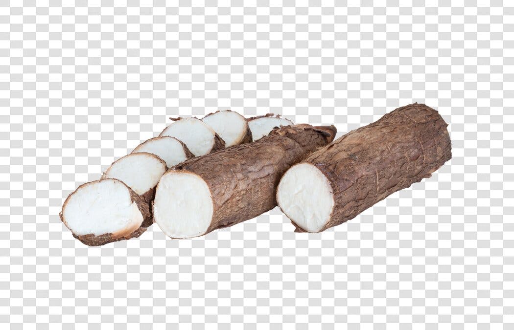 Alimento Mandioca Aipim Macaxeira cortada Marrom Branco PNG com fundo transparente
