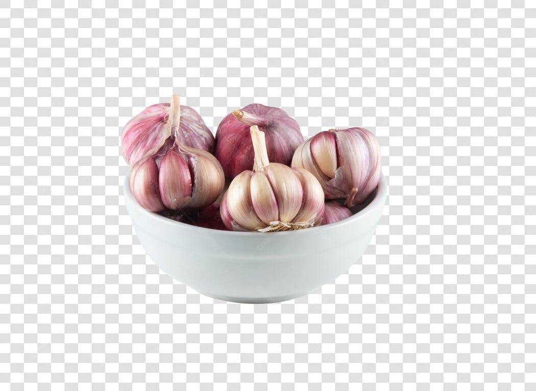 Imagem de Alho Roxo e Creme em Tigela Branca PNG com fundo transparente
