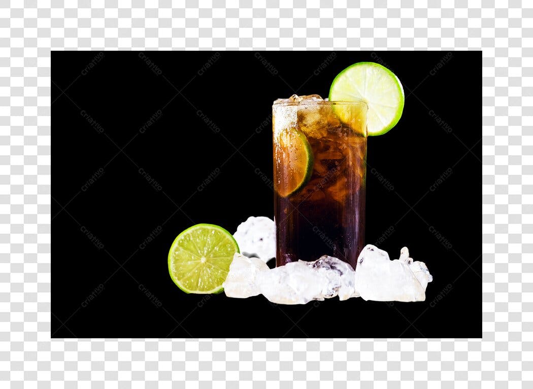 Imagem de Refrigerante Cola com Gelo e Limão PNG com fundo transparente