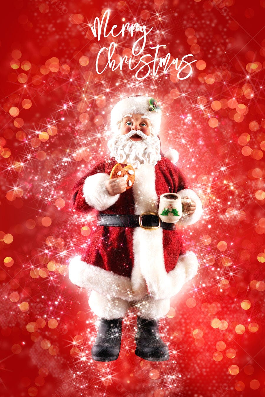 Papai Noel sorridente com biscoito e caneca em fundo vermelho festivo de Natal