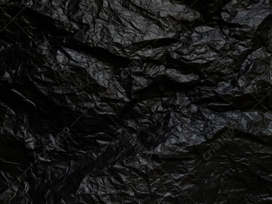 Textura plástico amassado preto detalhada para fundo grunge