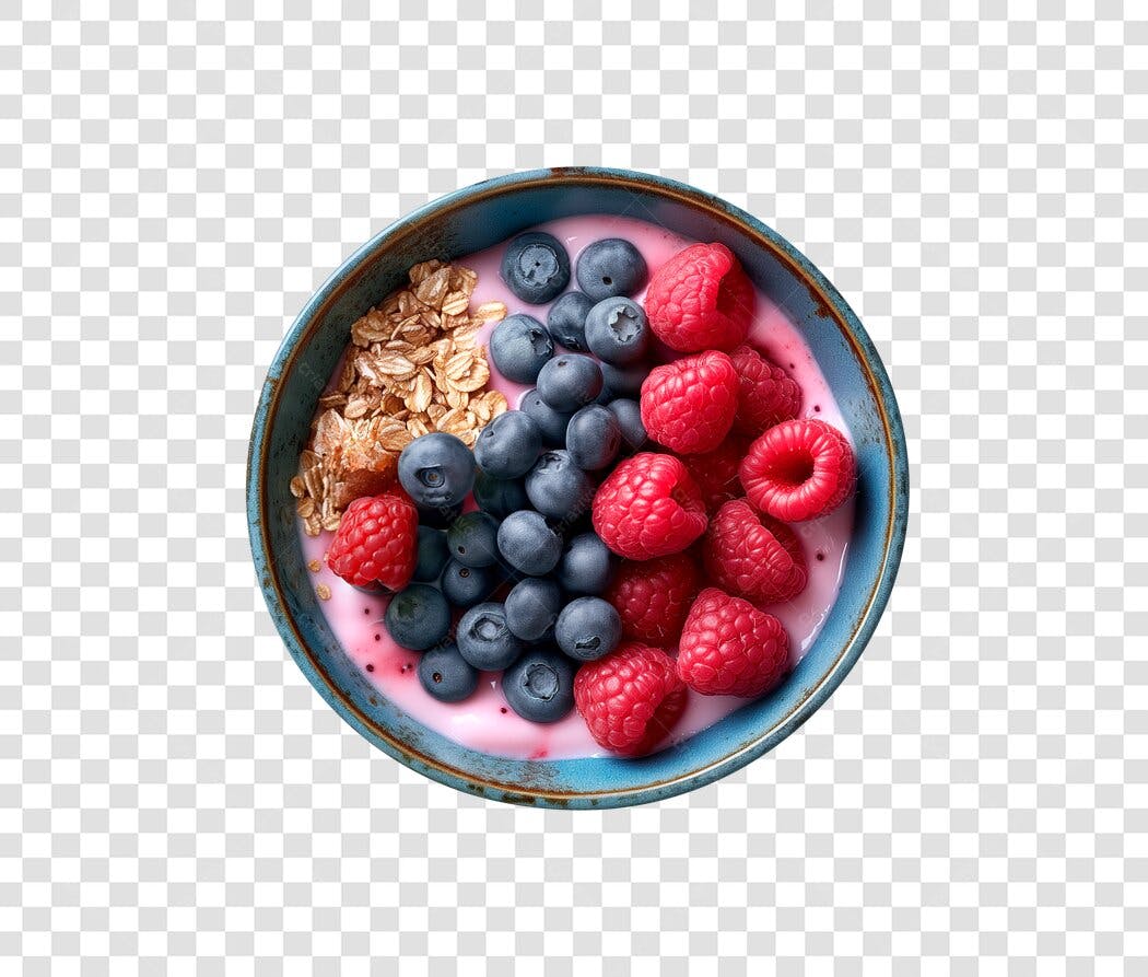 Imagem tigela iogurte com mirtilos framboesas e granola PNG com fundo transparente