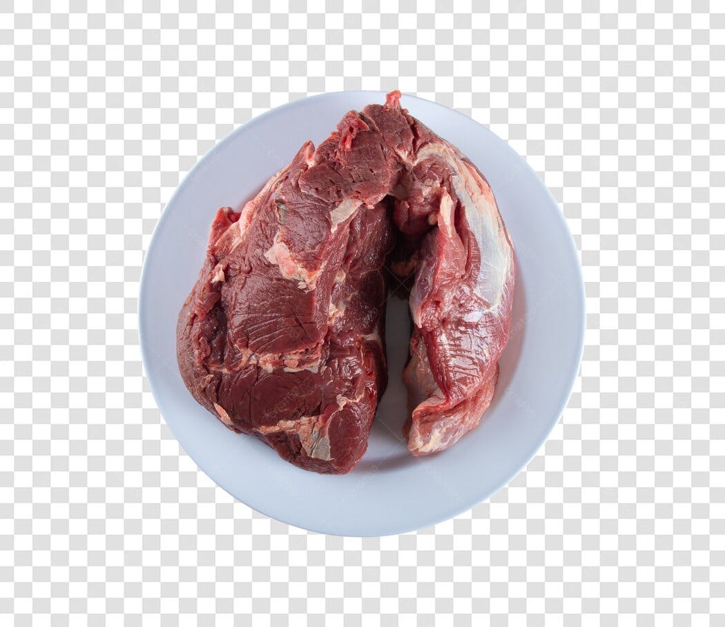 Corte de Carne Fresca Vermelha em Prato Branco PNG com fundo transparente