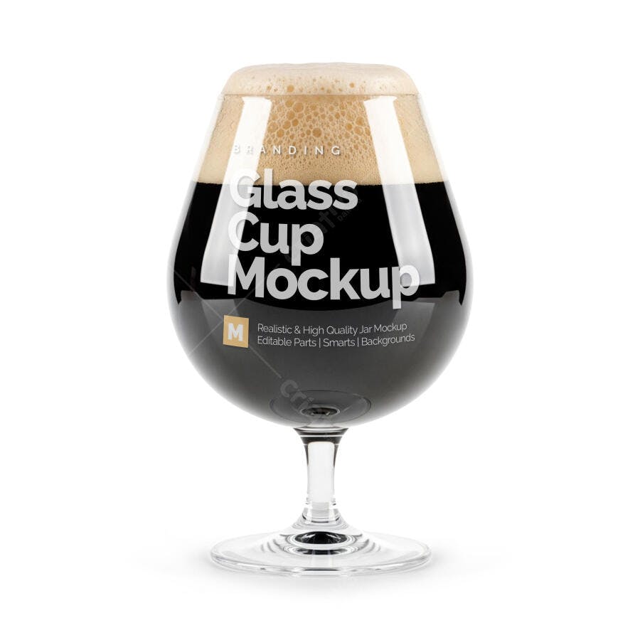 Mockup de Taça de Cerveja Escura Estilo Snifter com Espuma Dourada Realista