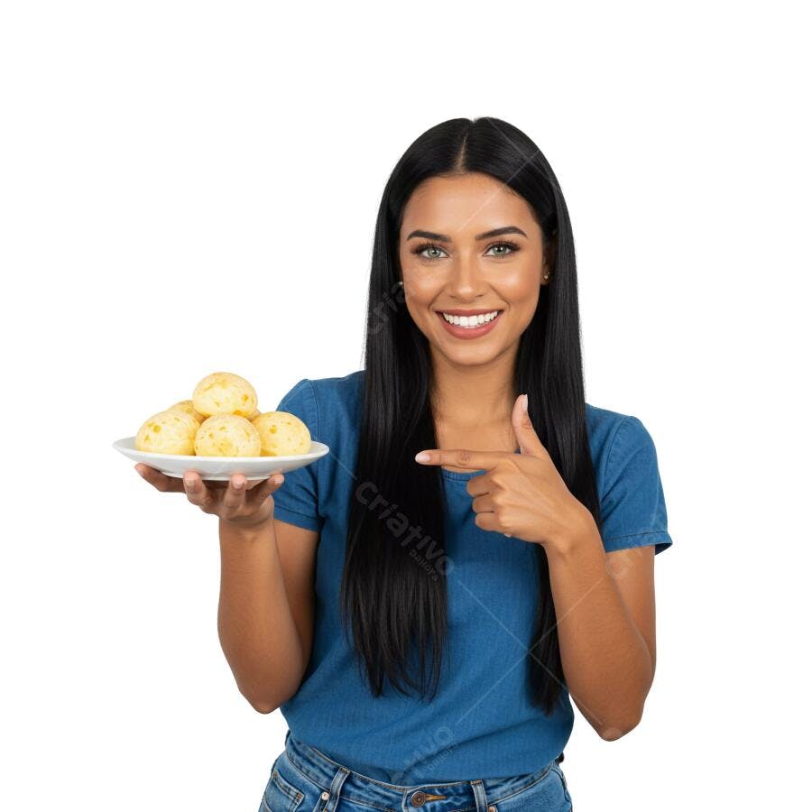 Conteúdo para redes sociais Mulher Latina feliz com pão de queijo PNG com fundo transparente