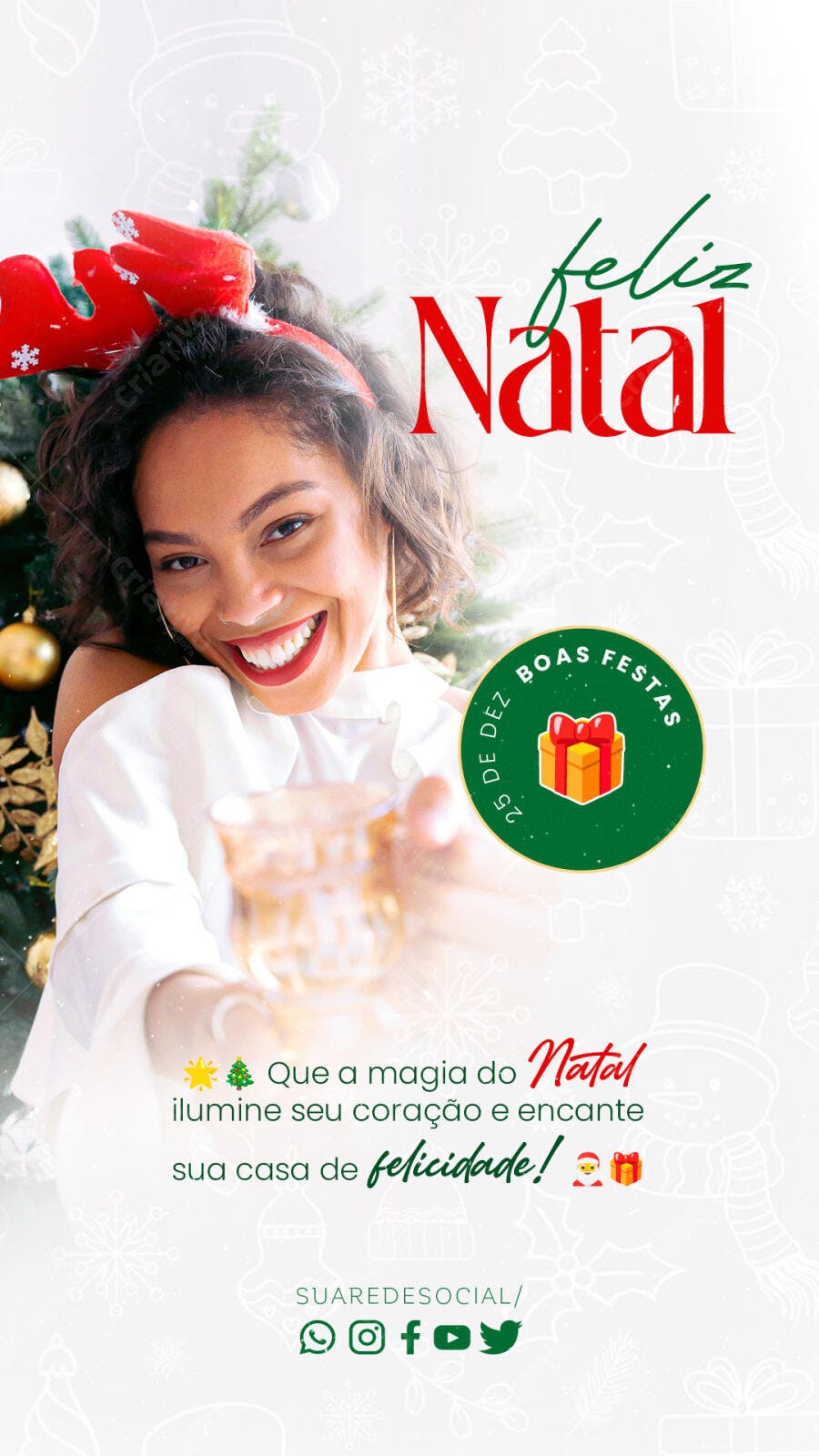 Post para Natal com Mulher Sorridente PSD Editável