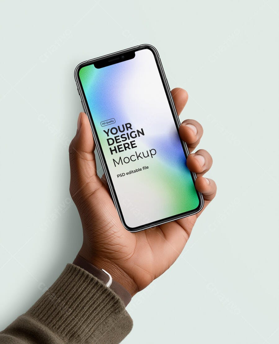 Mockup Moderno de Smartphone em Mão Masculina Negra com Suéter Realista