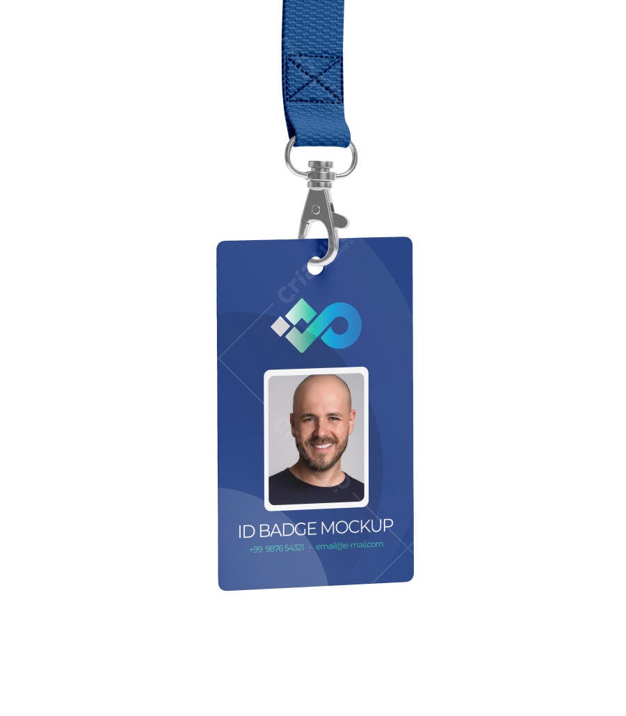 Mockup Crachá de Identificação Azul com Cordão e Homem Sorrindo