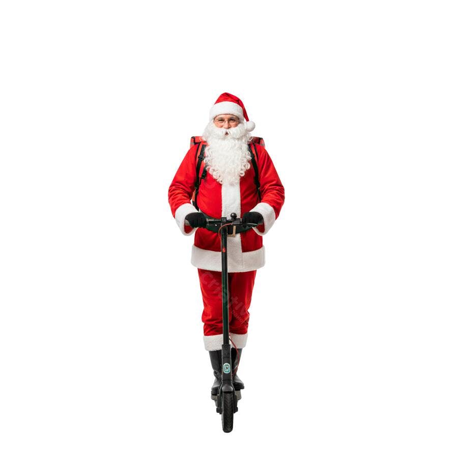 Personagem Papai Noel moderno em scooter elétrica PNG com fundo transparente