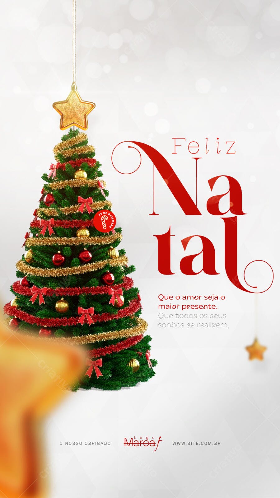 Flyer de Natal com Árvore Decorada e Mensagem Festiva PSD Editável