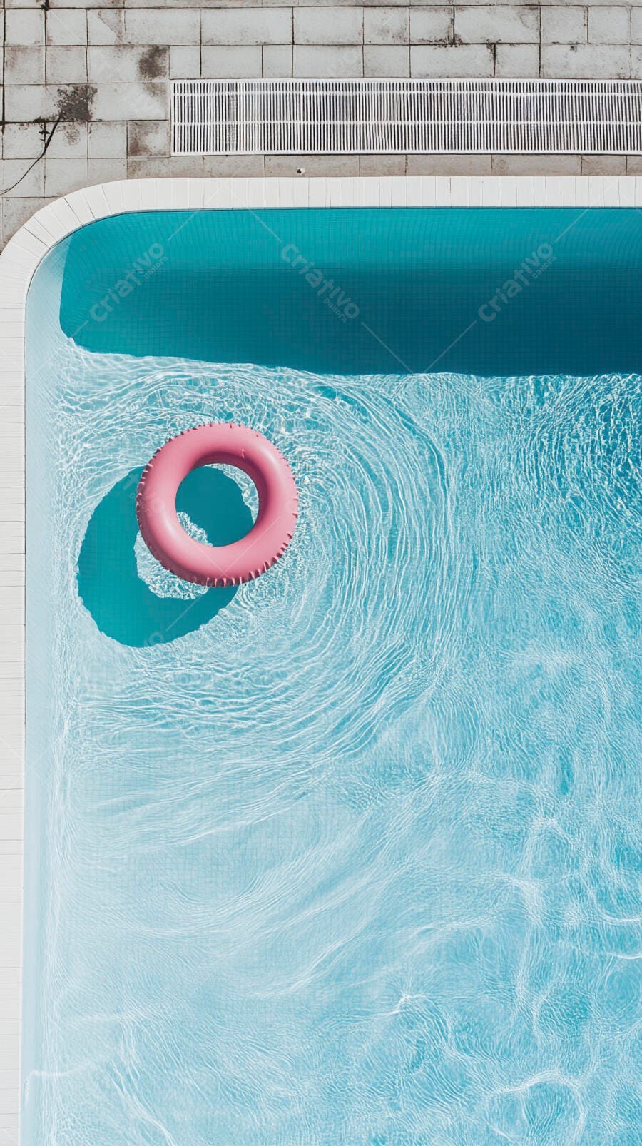 Foto Boia Rosa Flutuando Piscina Água Azul Verão
