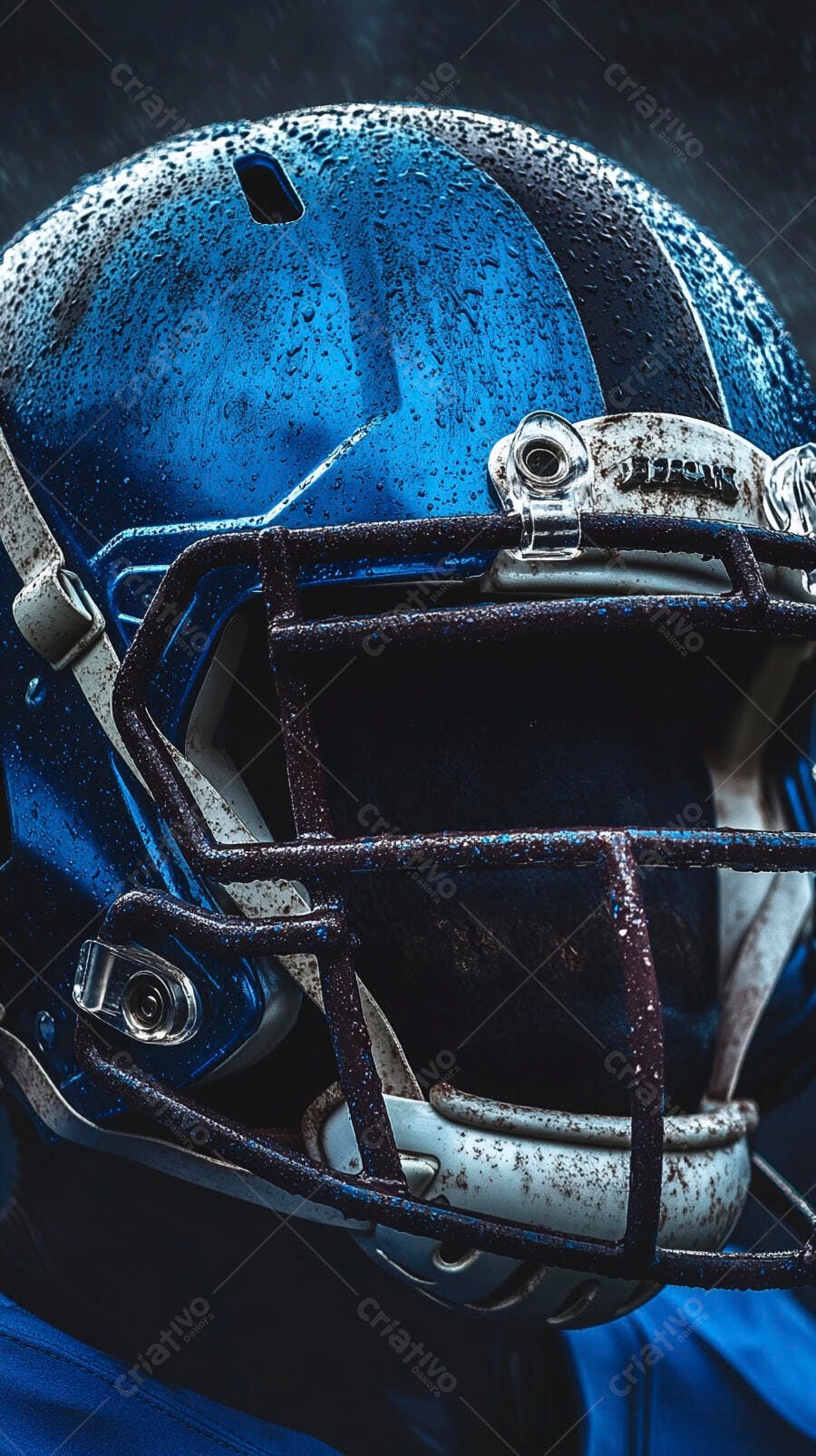 Foto Capacete Futebol Americano Azul Molhado Close-up