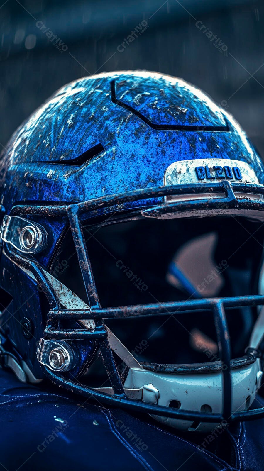 Foto Capacete Futebol Americano Azul Molhado Chuva Esporte