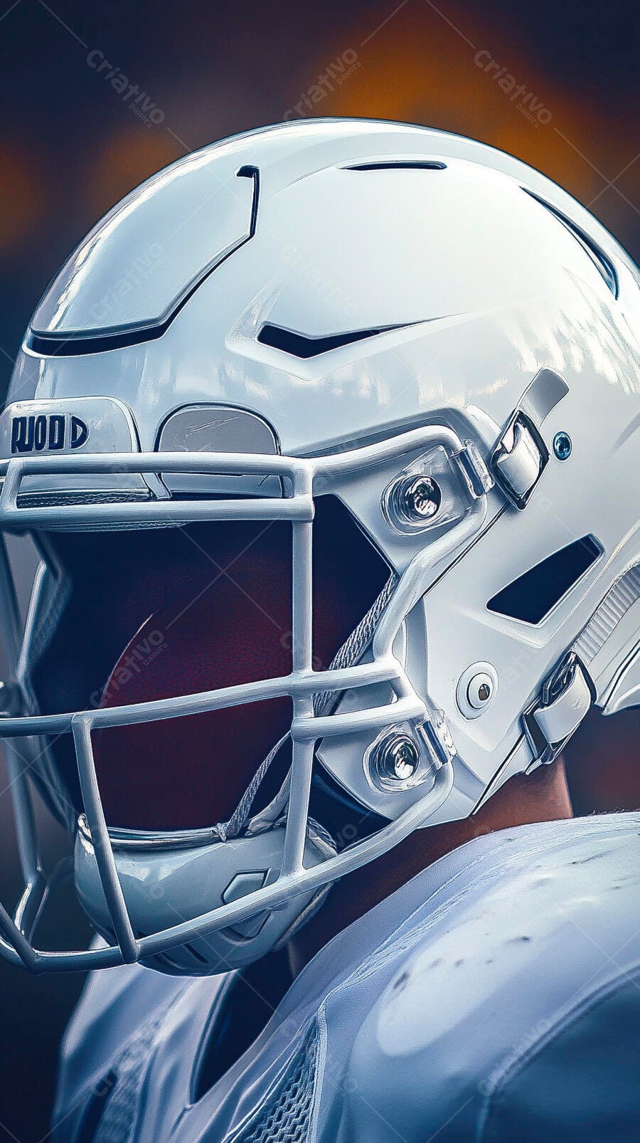 Atleta de futebol americano usando capacete branco moderno e grade protetora