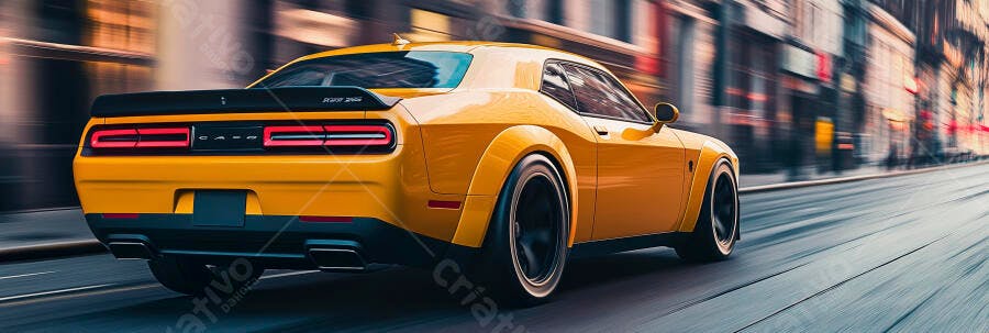 Carro muscle amarelo em alta velocidade na rua da cidade