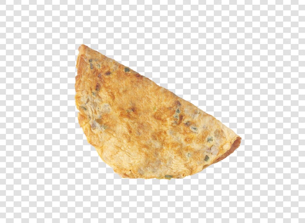 Foto de Omelete Triangular Dourada com Ervas PNG com fundo transparente
