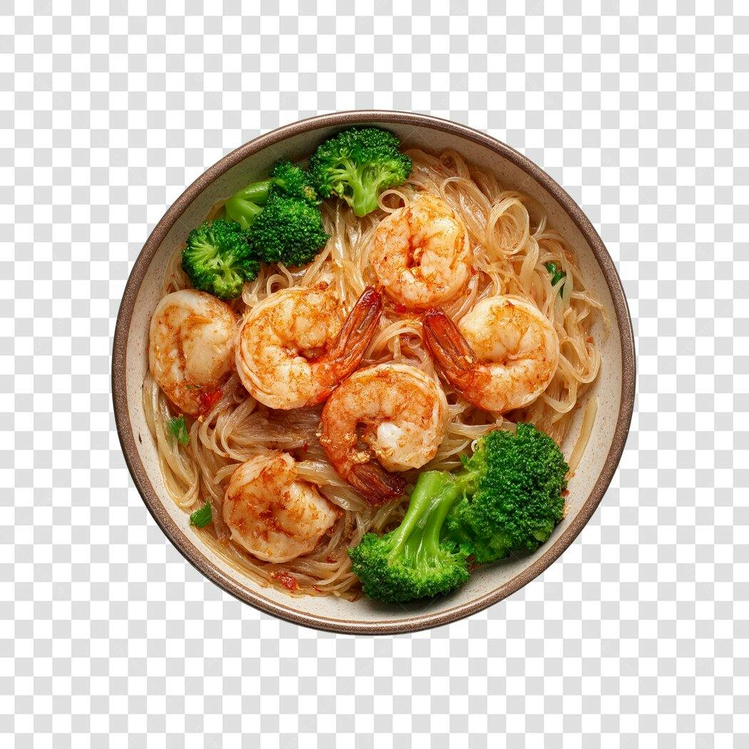 Prato comida asiática macarrão de vidro com camarão e brócolis PNG com fundo transparente