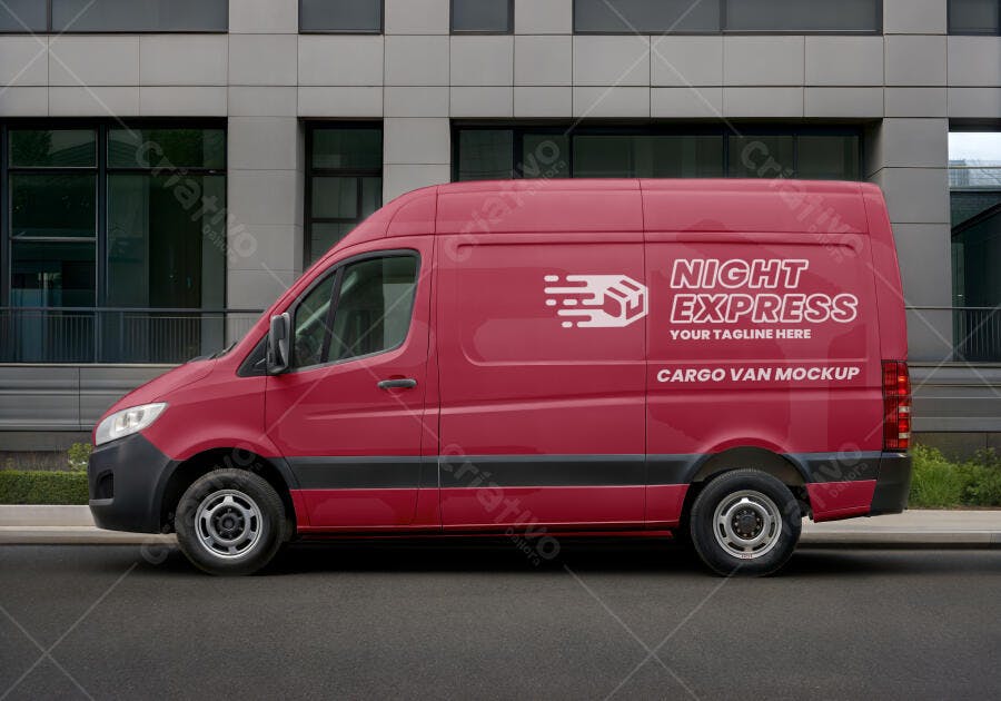Mockup Van de Carga Vermelha Lateral Rua Editável