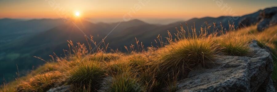 Foto Montanhas Pôr do Sol Grama Dourada Natureza Panorâmica