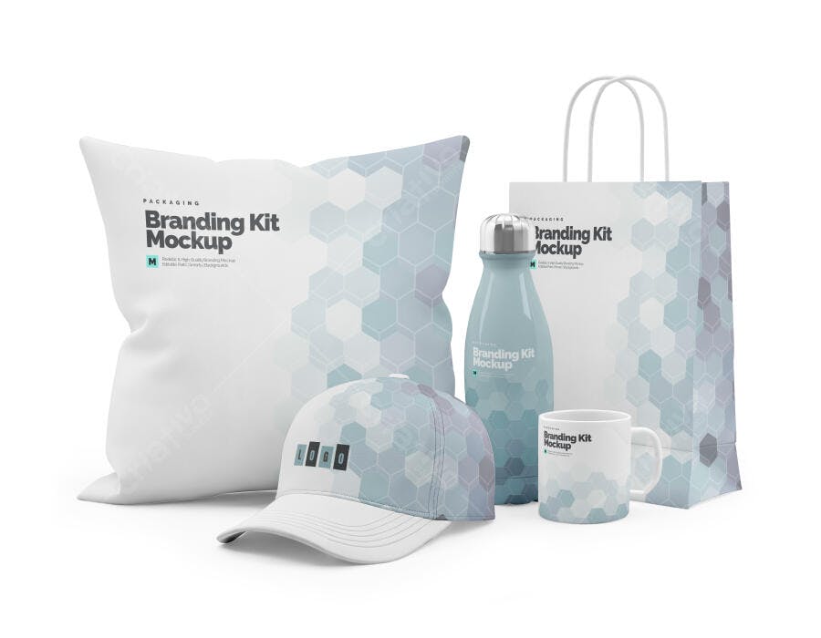 Mockup Kit de Branding Travesseiro Boné Garrafa Caneca Sacola Editável