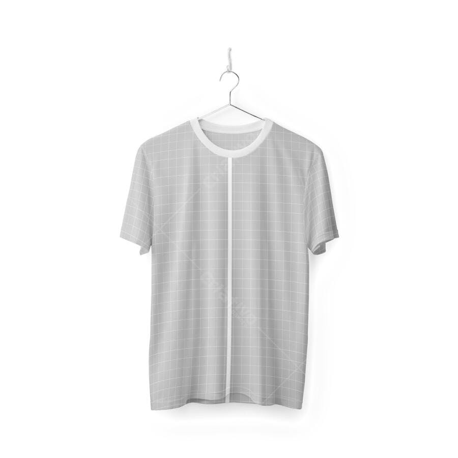 Mockup Camiseta Branca Frente Cabide Fundo Branco Editável