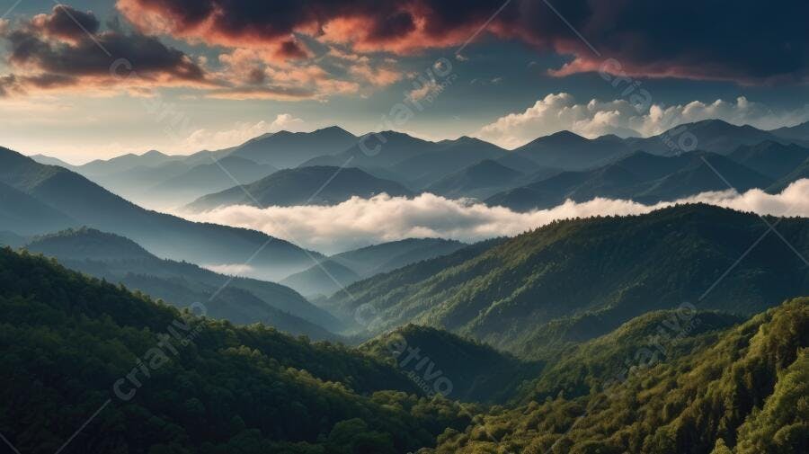 Foto Montanhas Verdes Neblina Nuvem Céu Pôr do Sol Paisagem Natural