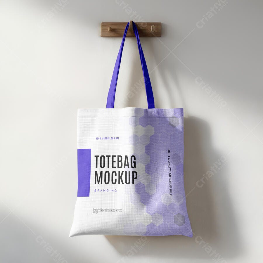 Mockup Sacola Ecobag Branca Alça Roxa Pendurada Editável