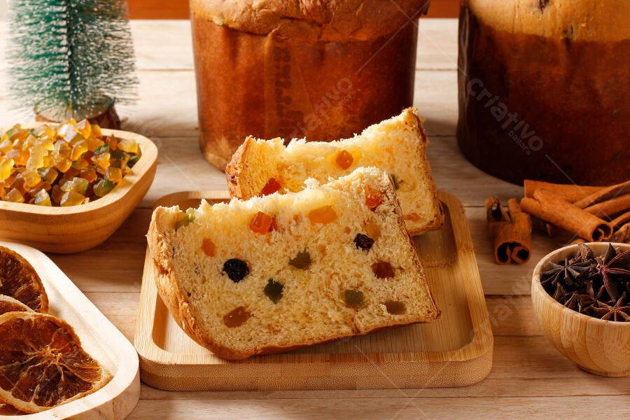 Foto Panetone com Frutas Cristalizadas Natal Cena Aconchegante