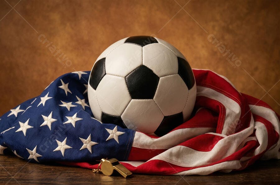 Foto Bola de Futebol Bandeira EUA Apito Dourado Esportes