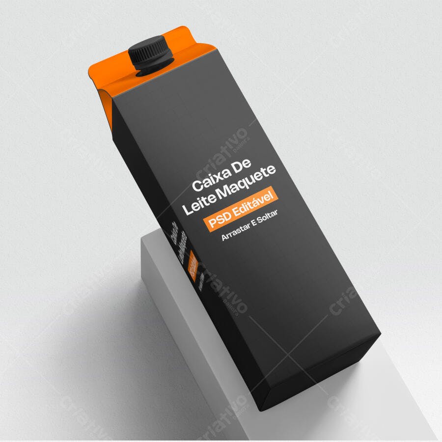 Mockup Caixa Leite Bebida 3/4 Fundo Branco Editável