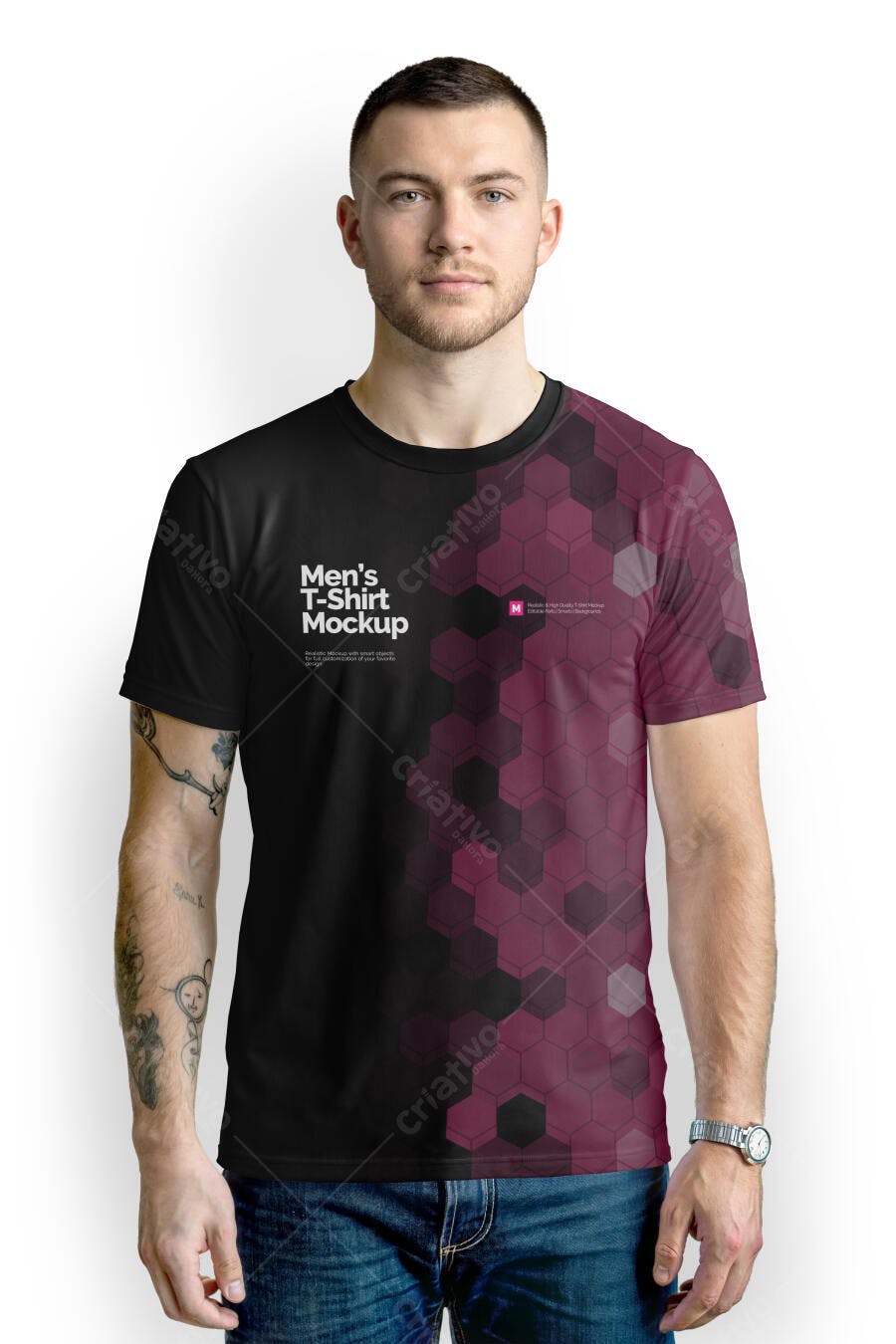 Mockup Camiseta Masculina Frente Realista Fundo Branco Editável