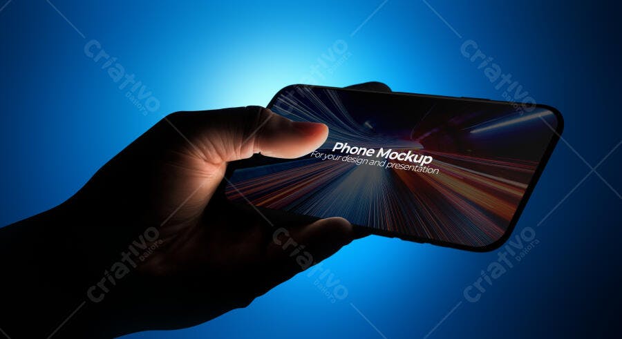 Mockup Celular Mãos Segurando Fundo Azul Escuro Editável