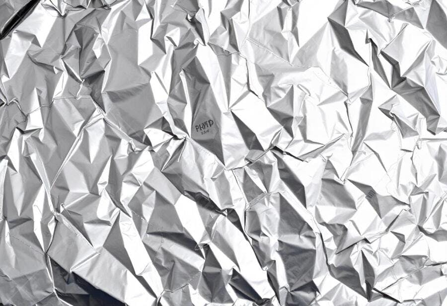 Foto Textura Papel Alumínio Amassado Fundo Prata Brilhante
