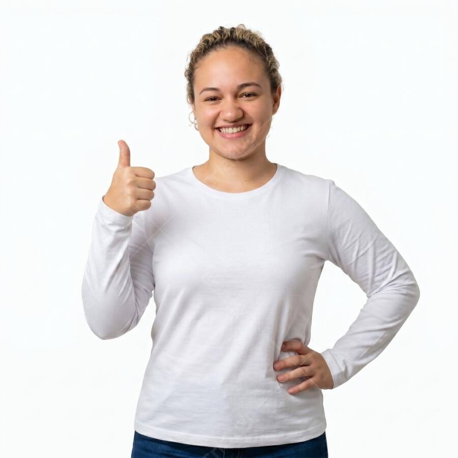 Foto Mulher Jovem Sorrindo Polegar para Cima Fundo Branco
