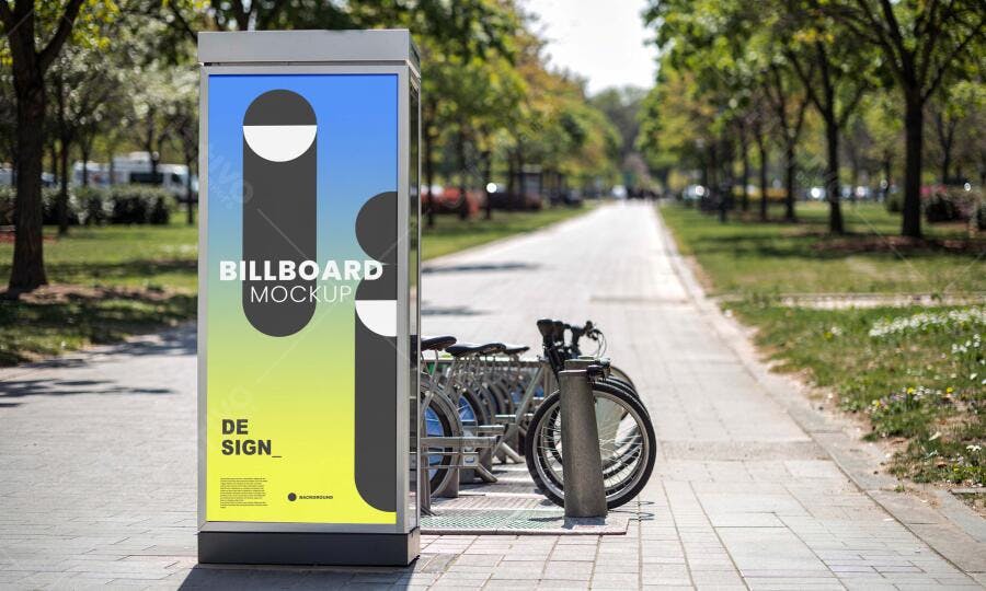 Mockup Outdoor Painel Publicitário Rua Bicicletas Editável