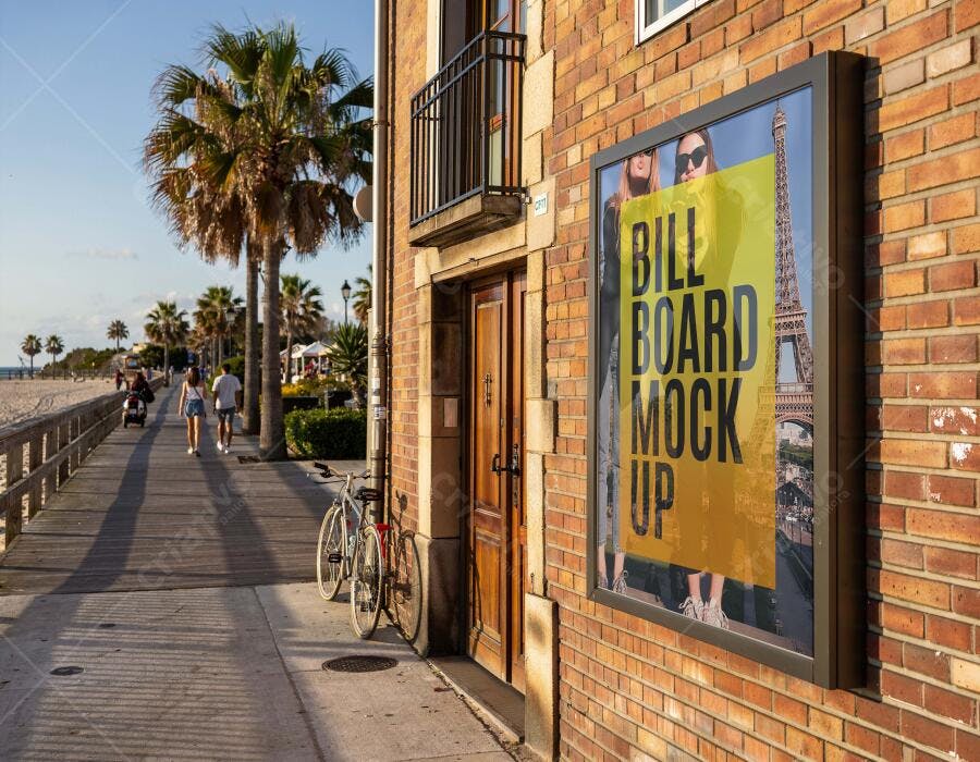 Mockup Outdoor Painel Publicitário Rua Praia Editável