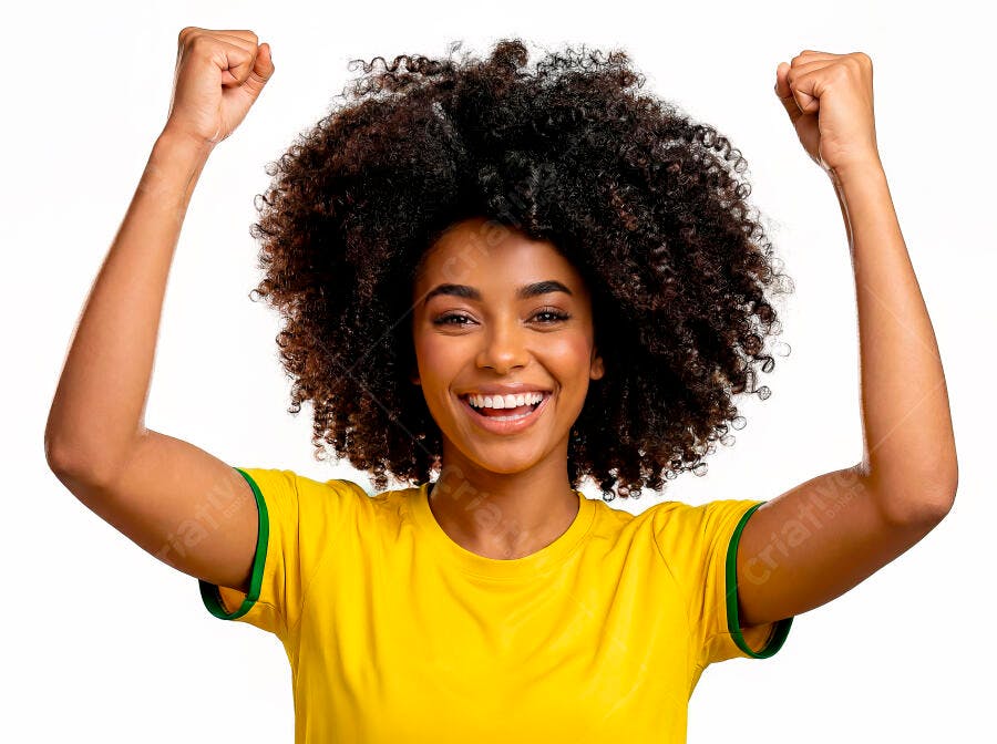 Foto Mulher Negra Torcedora Brasileira Celebrando Vitória
