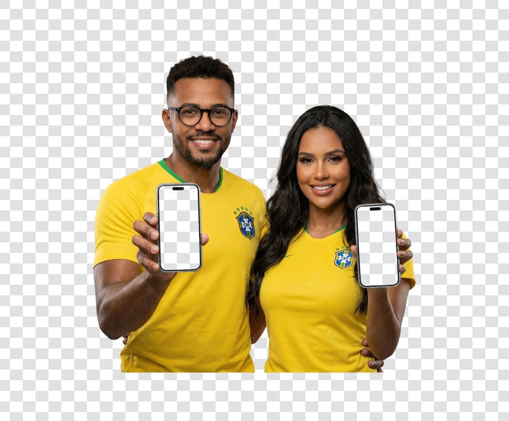 Foto Recortada Casal Brasileiro Camisa Amarela Celular PNG Fundo Transparente
