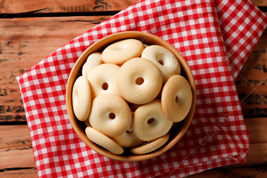 Foto Biscoitos de Polvilho Tigela Rústica Toalha Xadrez
