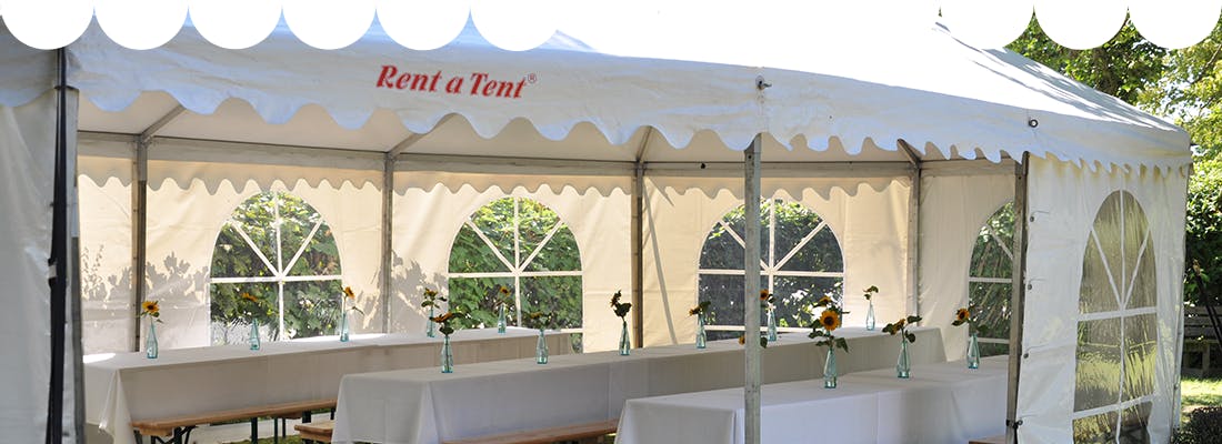 Hyra tält till Namngivning Rent a Tent Karlskrona Detta partytält kan du hyra av Rent a Tent Karlskrona