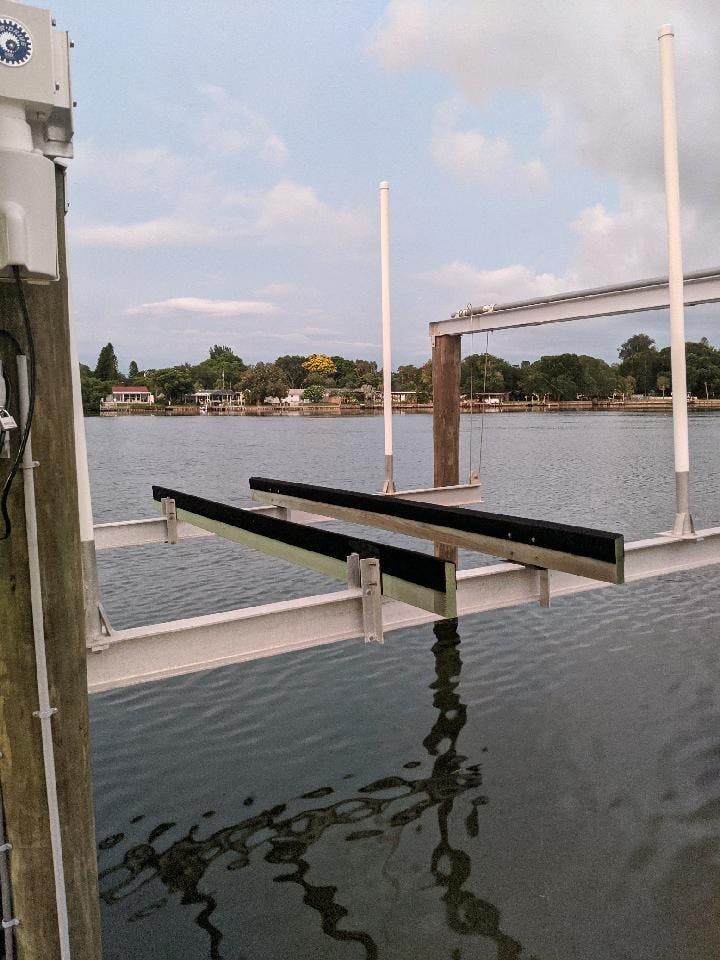 Private Boat Lift in Beautiful St Petersburg - 57264 Private Boat Lift in Beautiful St Petersburg - 57264