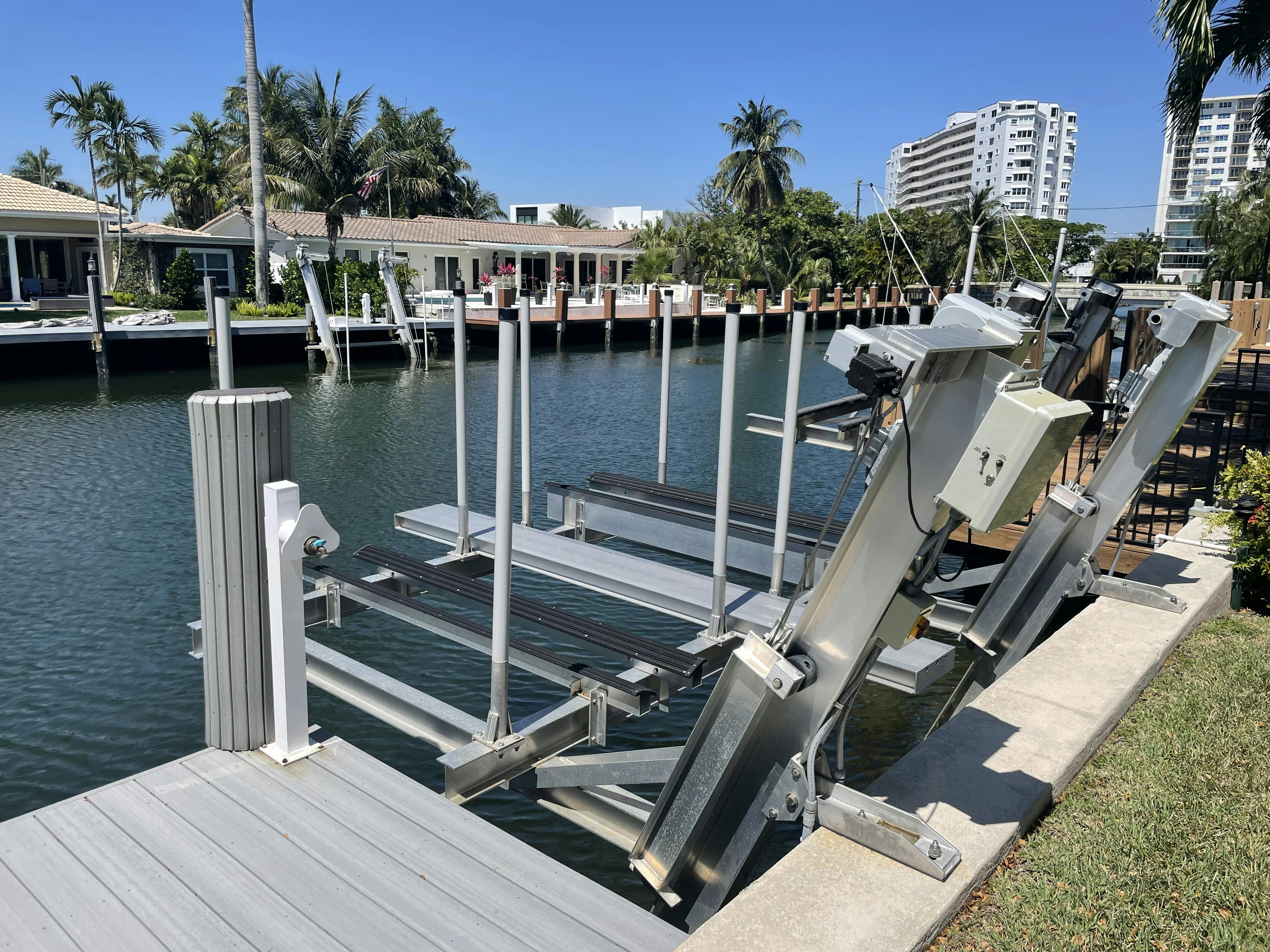 Zach's Residential Dockage Docks for rent in Fort Lauderdale